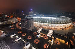 Через матч Україна - Хорватія у центрі Києва заборонять рух транспорту