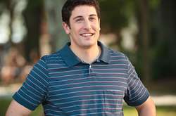 Звезда «Американского пирога» опубликовал первое фото своего новорожденного ребенка