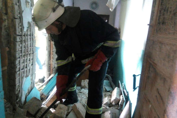 Витік побутового газу спричинив вибух у будинку на Хмельниччині