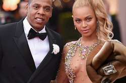 Десять самых дорогих помолвочных колец знаменитостей