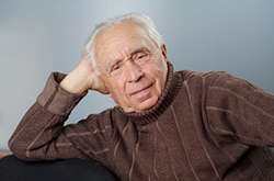 У нардепа Олеся Довгого умер дед – известный поэт