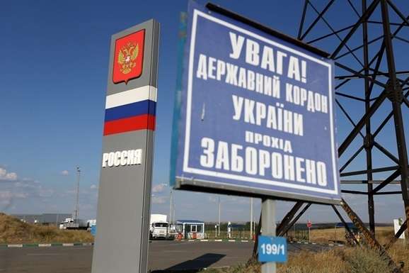 Раді пропонують обмежити українцям виїзд до Росії 