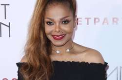 Похудевшая 51-летняя Джанет Джексон вышла в свет впервые после рождения ребенка