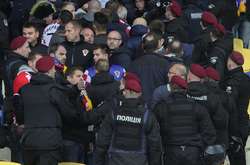 Фанати збірної Хорватії побилися з поліцією в Києві на стадіоні «Олімпійський»