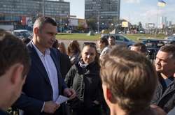 Кличко розповів, що очікує в наступному році Дарницьку площу
