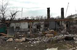 В Опитному на лінії фронту бідкаються, що Ахметов зменшив гуманітарну допомогу