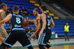 Суперліга. «Дніпро» на виїзді переграв «Будівельник», «Мавпи» здолали «Політехнік»