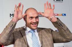 Кривдник Кличка передумав вішати рукавички на цвях