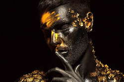 Грязного и голого Козловского снял другой мужчина