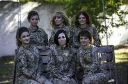 Жіноче обличчя української армії. Красуні, які захищають Батьківщину