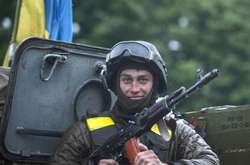 Сьогодні потрійне свято: День захисника, День козацтва та Покрови