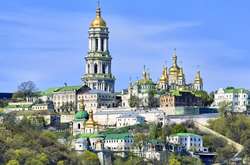 Українські чиновники, які втекли у РФ, готують провокації проти церков УПЦ МП, - СБУ