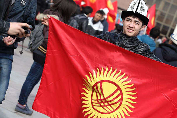 Сьогодні у Киргизстані відбудуться вибори президента 