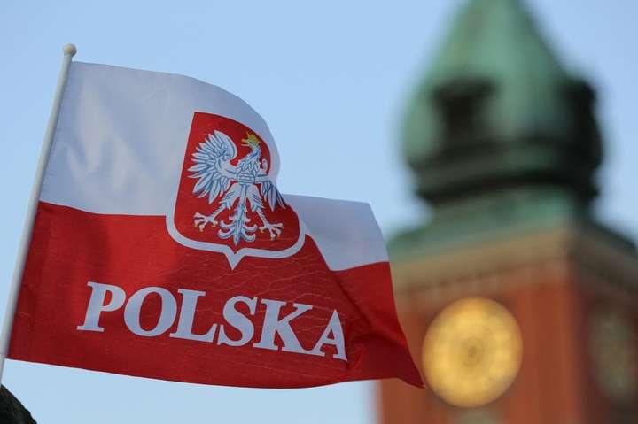 Польща відмовляється від кредиту МВФ