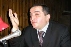 «Грошового мішка» Саакашвілі підозрюють у незаконному ввозі готівки в Україну – джерело