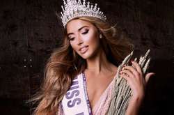 Украинка заняла третье место на всемирном конкурсе купальников (фото)