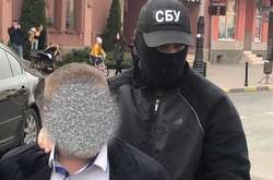 Заступника начальника Тячівського відділу поліції затримали на хабарі