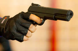 Зухвале вбивство в Ужгороді: директора фабрики застрелили прямо в його кабінеті