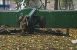 Пушки для президентского салюта встревожили Киев (фото)