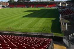 Стадіон ірландського футбольного клубу постраждав від урагану (фото)