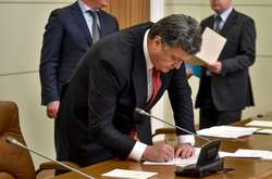 Порошенко звільнив першого заступника глави Служби зовнішньої розвідки