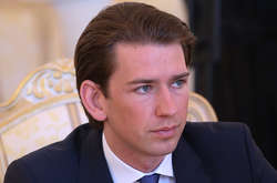 Себастіан Курц