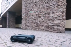 Українські винахідники показали на відео нового робота-розвідника