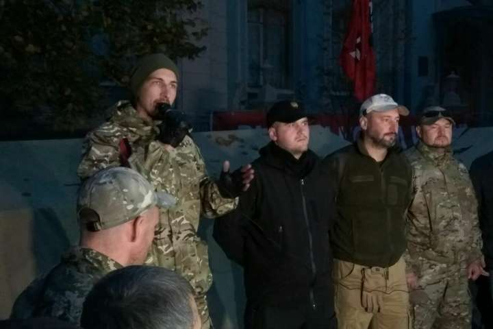 Протестувальники у Києві висунули Порошенку вимоги і дали на їх виконання п’ять днів