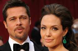 Анджелина Джоли о жизни без Брэда Питта: Это очень трудно. Мне не нравится быть одной