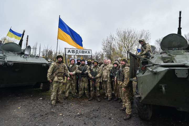 На Донбасі буде проведено ротацію військ