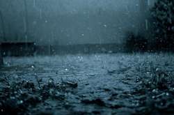 ДСНС попереджає про сильні дощі на заході України