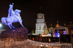 У Києві засяє 33 км новорічних гірлянд