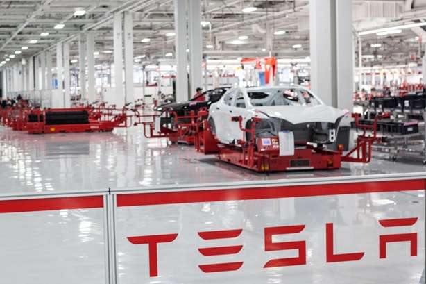 Tesla побудує завод у Китаї - Wall Street Journal 