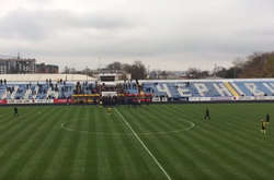 У Чернівцях глядачі ледь не побили арбітрів за рівень суддівства (відео)