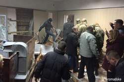 Погром в суде из-за Коханивского: в полиции рассказали подробности 