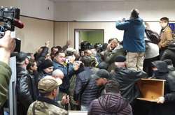 Справа Коханівського: поліція затримала активістів, які заблокували Святошинський суд