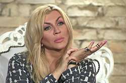 Билык рассказала, как известный звукорежиссер закрыл ее в комнате