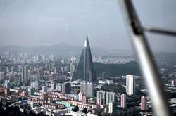 С разрешения правительства: В сети опубликовано первое панорамное видео, снятое в небе над Пхеньяном