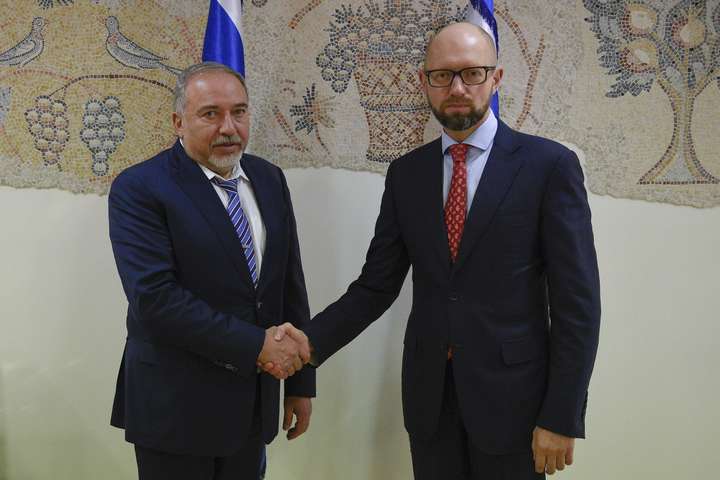 Яценюк в Єрусалимі обговорив питання безпекової співпраці України й Ізраїлю