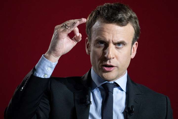 Парламент Франції скоротив податок на багатство на 70%