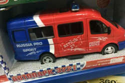 Догралися: правоохоронці відшукали у Києві іграшки із символікою Росії