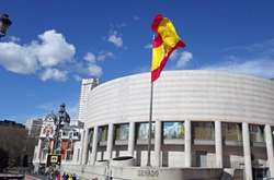Влада Іспанії призупинила автономію Каталонії