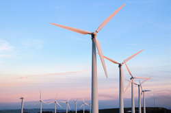 На Львівщині запустили вітрову електростанцію, що може забезпечити електрикою два райони області