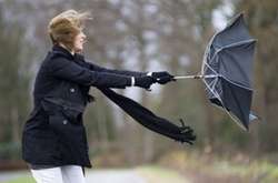 Киян та гостей столиці попереджають про погіршення погодних умов