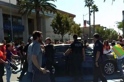 Протестувальники спробували затримати автомобіль