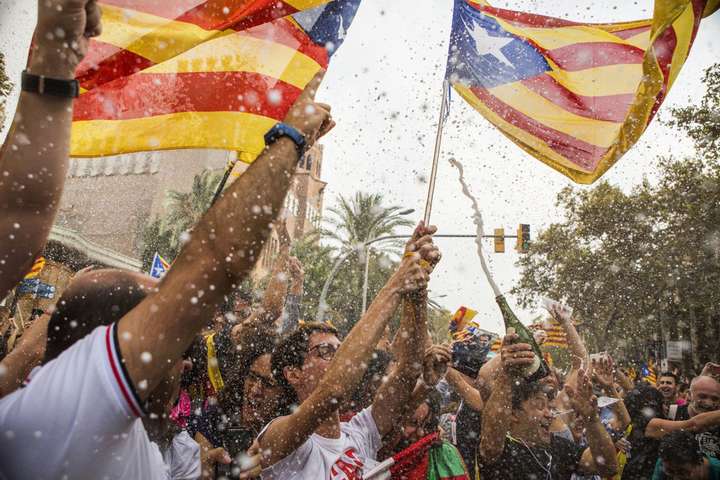 Опитування: тільки 29% каталонців хочуть відділитись від Іспанії