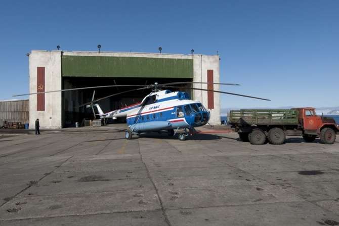 У Льодовитому океані знайдено російський вертоліт, що пропав неподалік Шпіцбергену