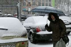  На Україну насуваються сильні вітри, дощі та мокрий сніг 