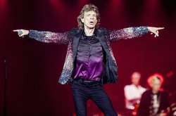 Бес в ребро? 74-летнего Мика Джаггера застукали с 22-летней девушкой 