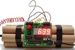 Під автівкою ужгородського прокурора знайшли вибухівку